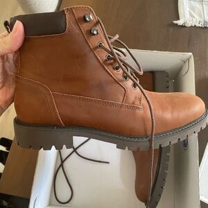 Calvin Klein Cavin Lace-Up
Boot (Men) Shoes Boots Brown Leather Size 8.5
